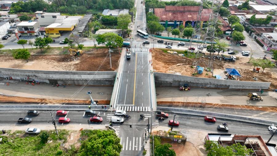 Avenida Barão do Rio Branco é liberada para tráfego 