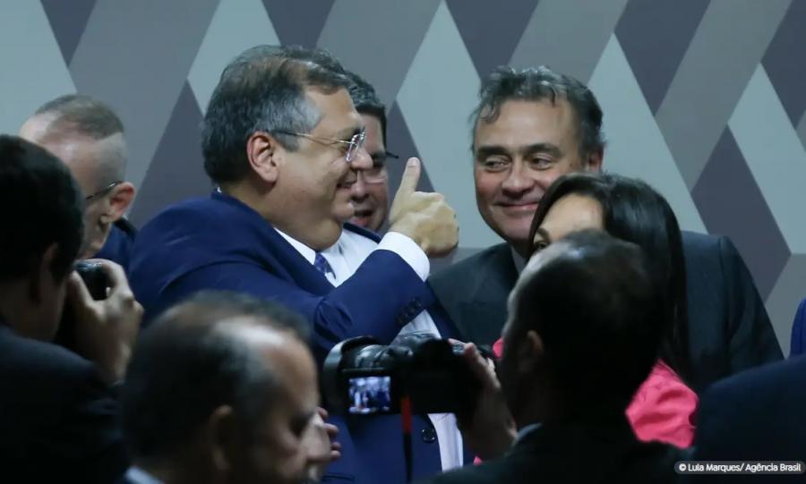 Senado aprova Flávio Dino para ministro do STF