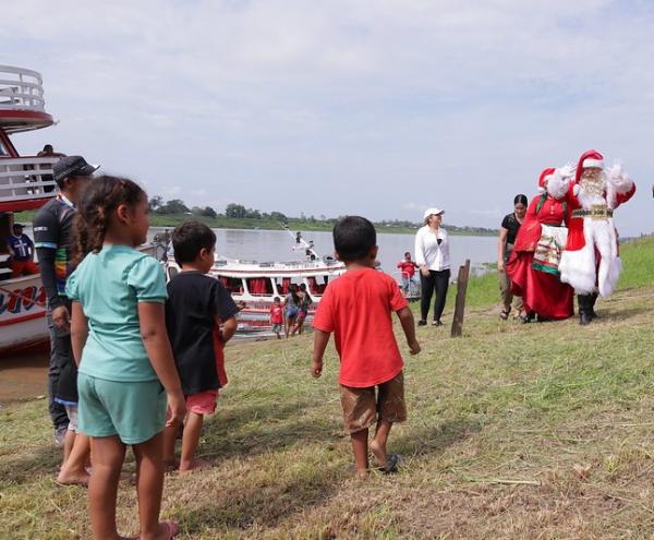 Prefeitura de Manaus leva a magia do Natal para moradores da comunidade Canaã