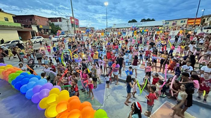 Última ação do ‘Circo na Escola’ deste ano atrai mais de 2,5 mil pessoas na zona Leste