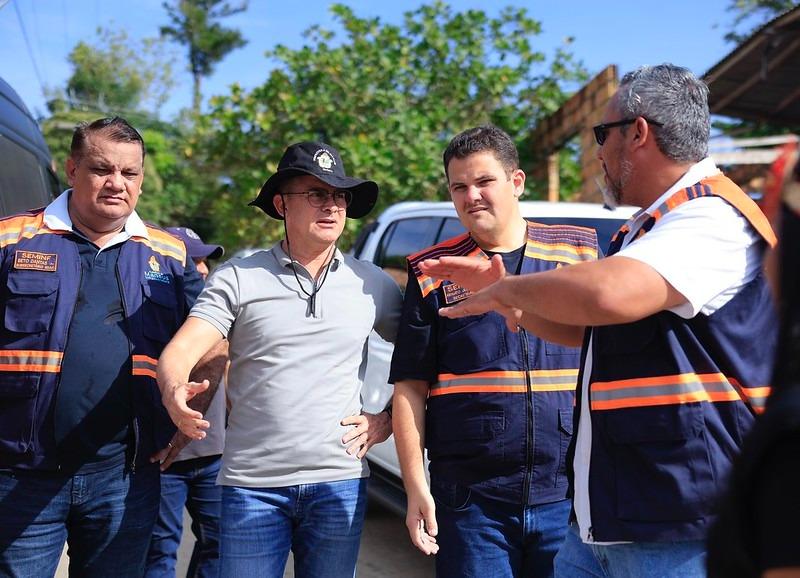 MANAUS: Prefeitura conclui contenção de erosão e inicia pavimentação de ruas da comunidade Parque das Tribos