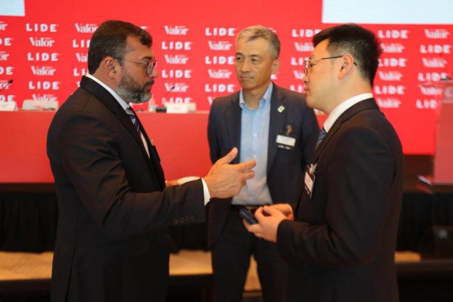 Wilson Lima apresenta projetos de economia e sustentabilidade para investidores chineses