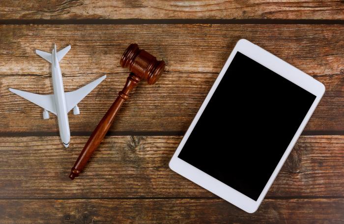 Plataforma digital é condenada a indenizar cliente por não avisar alteração em voo, no Amazonas 