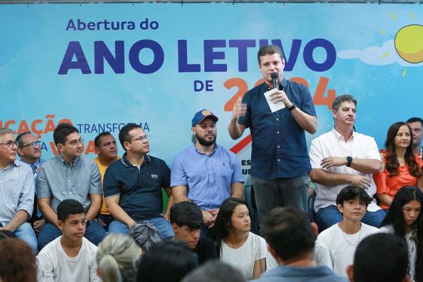 Aberto ano letivo das escolas da zona rural de Manaus 