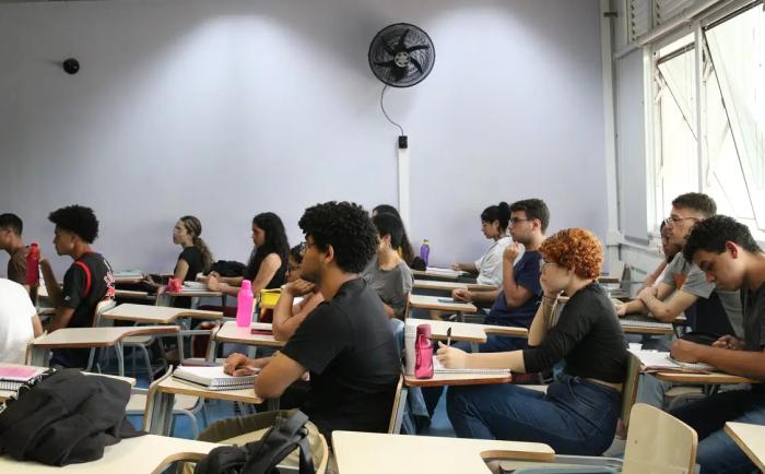 CONCURSO UNIFICADO: prazo para pedir isenção de taxa vai até sexta