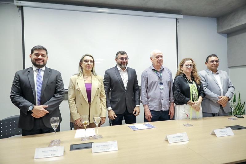 Governo Wilson Lima investe R$ 49 milhões em 06 editais para pesquisadores