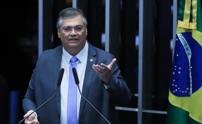 Flavio Dino toma posse no Supremo Tribunal Federal
