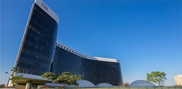 TSE restringe uso de Inteligência Artificial nas eleições de outubro