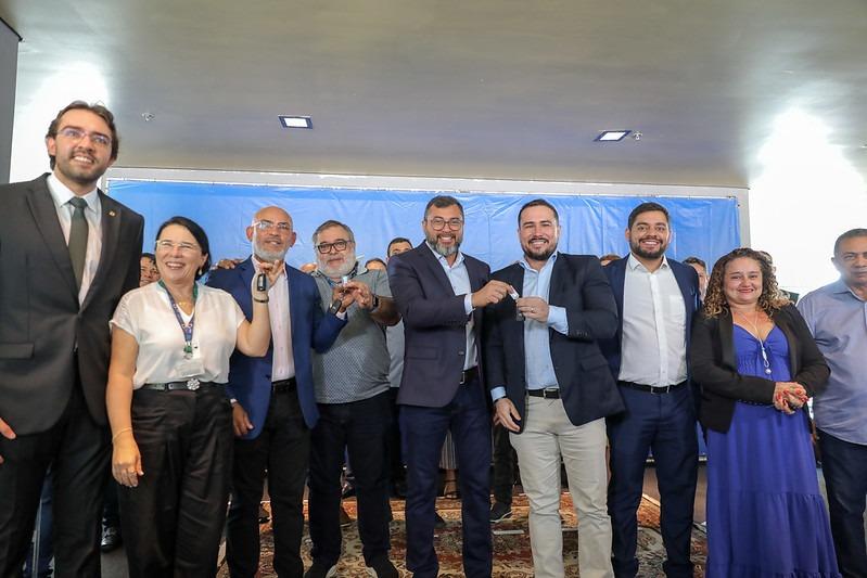 INVESTIMENTO: Wilson Lima entrega novos veículos e equipamentos para unidades da UEA