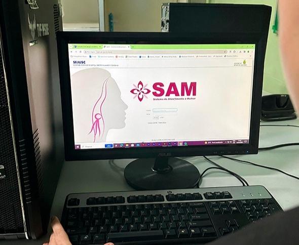 Governo do Amazonas utiliza a tecnologia para fortalecer a rede de proteção à mulher em situação de violência