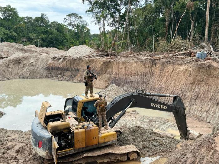 PF e ICMBio desmobilizam garimpos ilegais de cassiterita no Amazonas