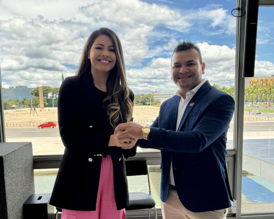 PT de Parintins anuncia apoio à pré-candidatura de Brena Dianná