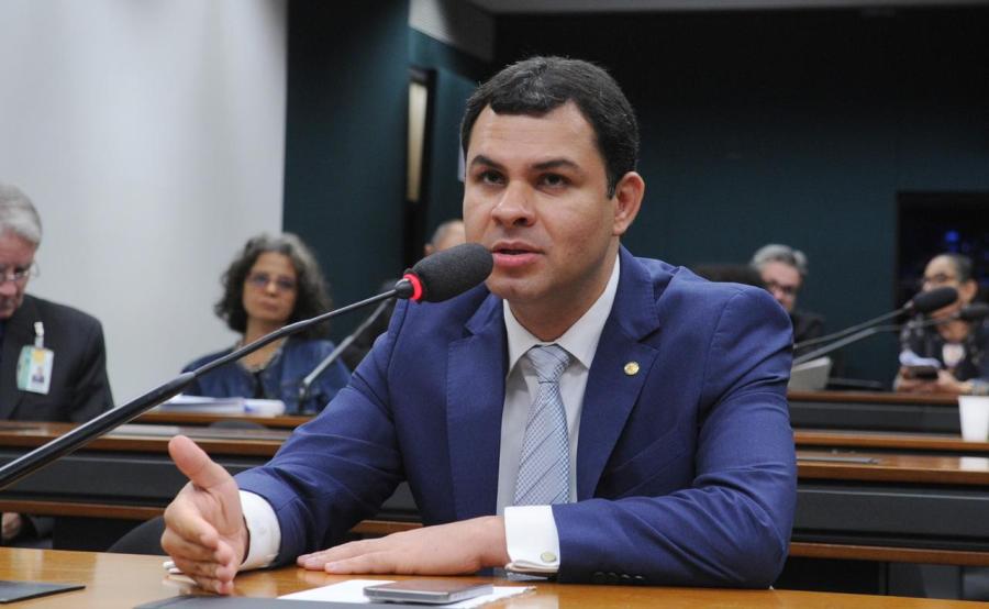 Zona Franca ameaçada com projeto na Câmara, alerta Saullo Vianna