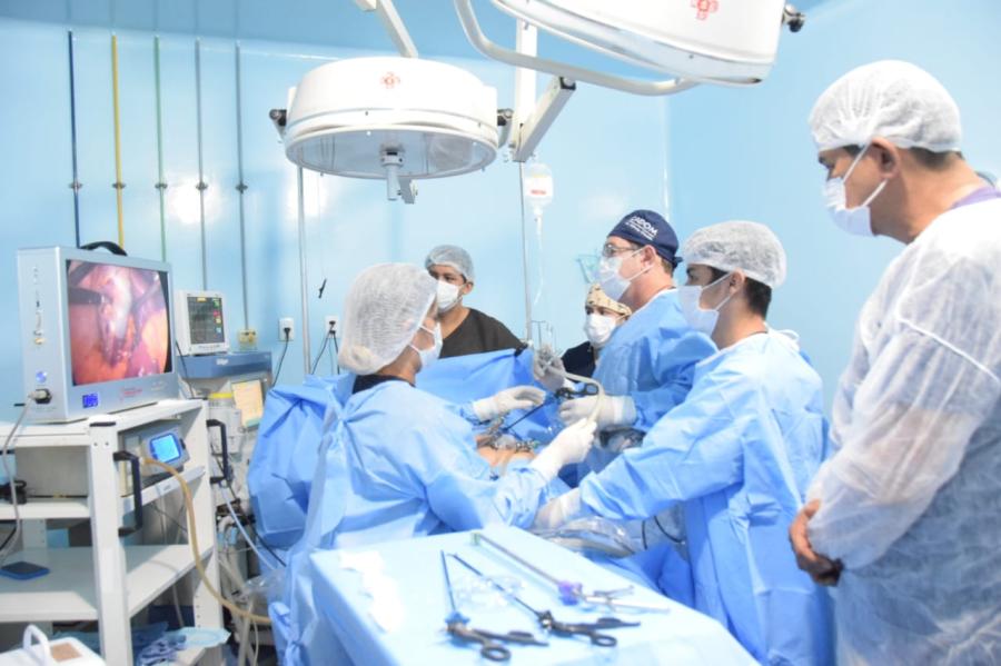 Bi Garcia estima 20 mil cirurgias feitas em Parintins desde o primeiro mandato