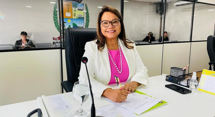 VÍDEO: Márcia Baranda anuncia a saída do MDB de Eduardo Braga