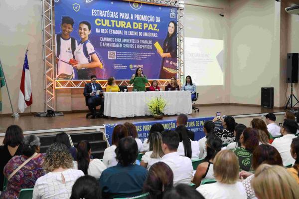 Secretaria de Educação lança cartilha de combate ao assédio moral e sexual na rede estadual
