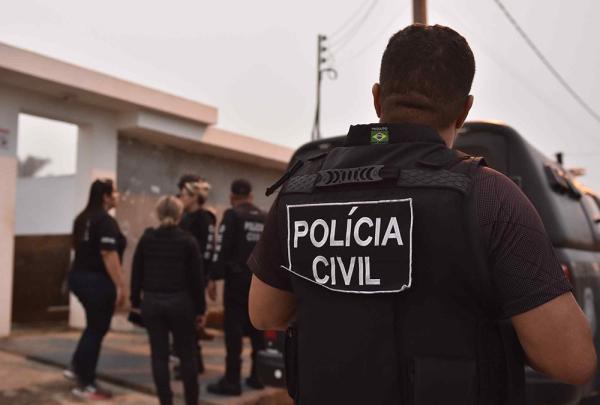 Criança de 8 anos, vítima de estupro, denuncia o próprio pai em uma cartinha