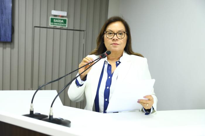 Márcia Baranda tem 7 Projetos de Lei aprovados pela Câmara de Parintins