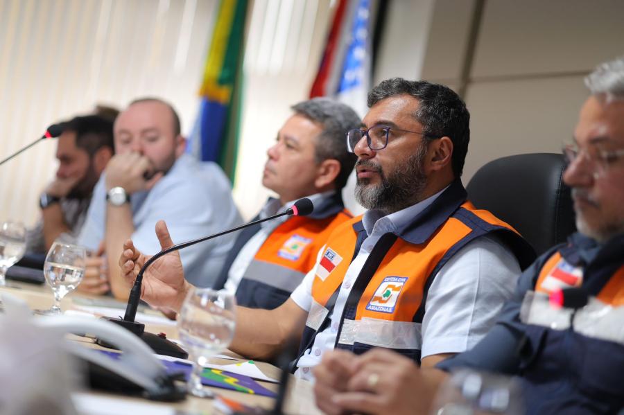 Wilson Lima reúne secretários para alinhamento e antecipação de ações de enfrentamento do período de estiagem em 2024