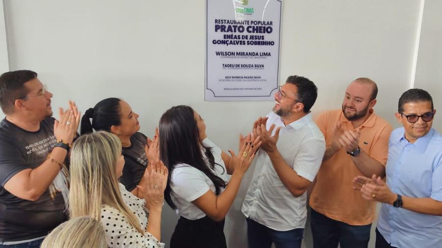 COMBATE A FOME: Em Parintins, Wilson Lima reinaugura Prato Cheio Enéas Gonçalves 