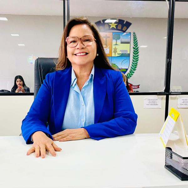 Márcia Baranda pede serviço de acolhimento para comunidade LGBTQIAPN+ de Parintins