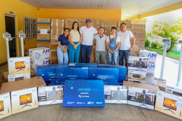 Emendas da Deputada Mayra Dias em equipamentos e medicamentos Fortalecem a Saúde Pública