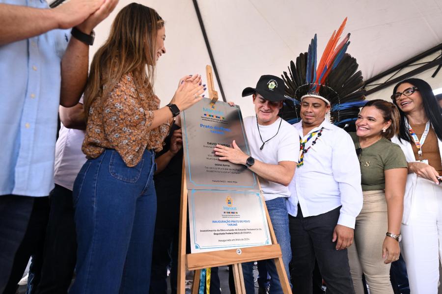 David Almeida inaugura nova unidade do Prato do Povo no bairro Tarumã-Açu