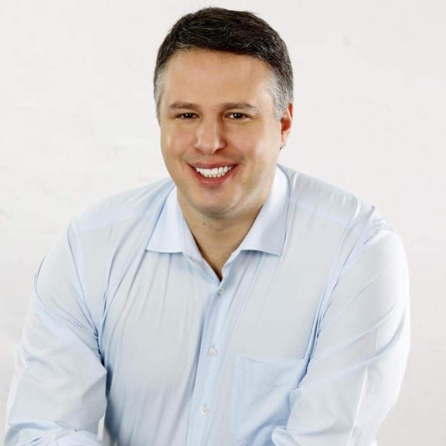 Ex-deputado federal Arthur Bisneto morre aos 44 anos