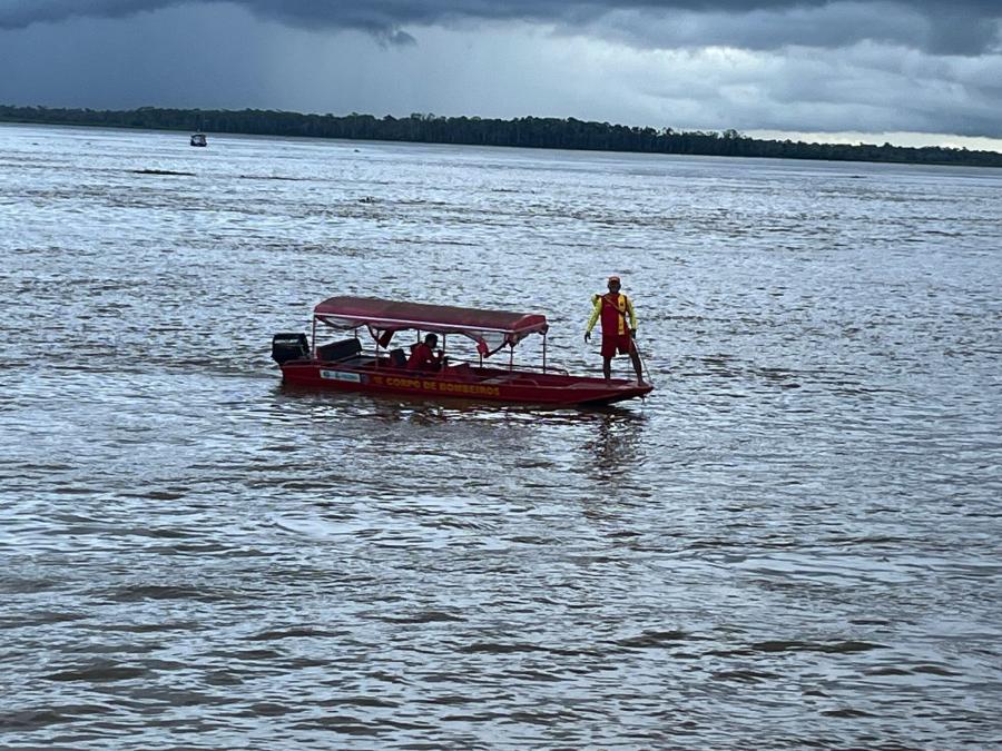 Bombeiros atualiza caso de jovem que se jogou no Rio Amazonas 