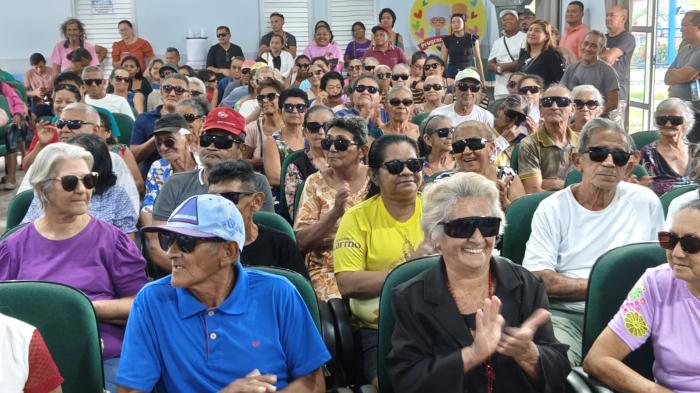 Pacientes se emocionam em ter visão restaurada após jornada oftalmológica em Parintins