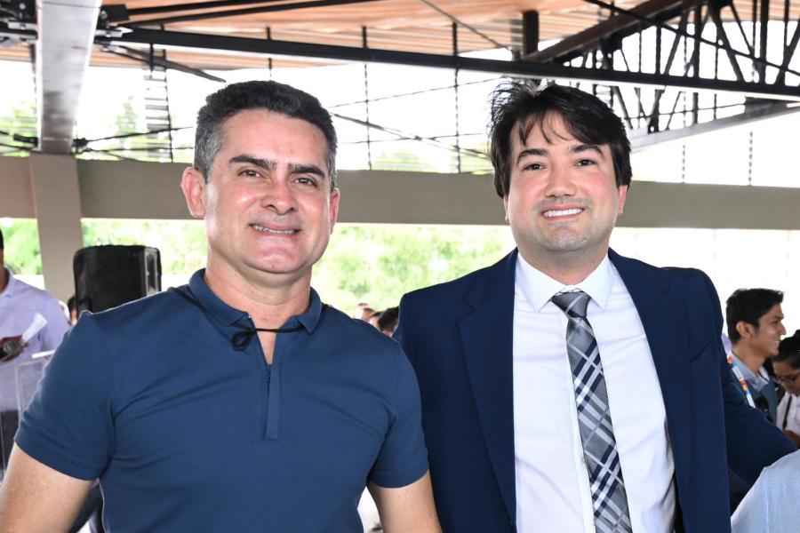 Prefeito David Almeida empossa Jender Lobato como novo diretor-presidente da Manauscult