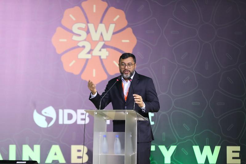 Wilson Lima diz que Mundo olha Amazônia pela Copa das Árvores, no Bid Invest