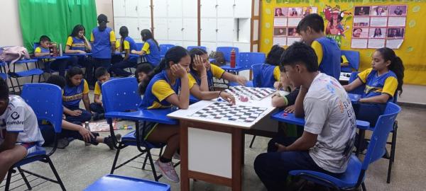 Escolas de Parintins realizam 'Dia D' da prática esportiva escolar