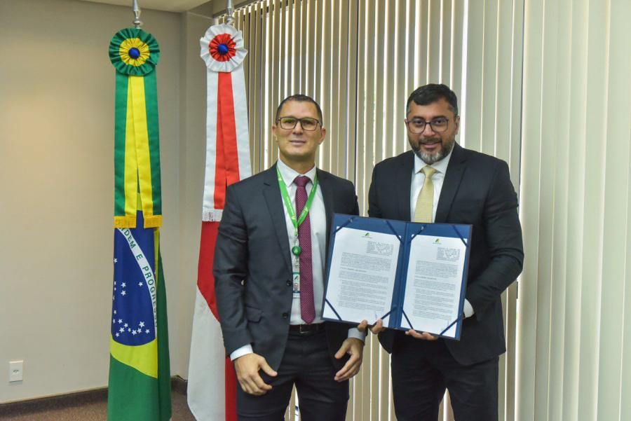 Wilson Lima assina protocolo de intenções com Banco da Amazônia no valor de R$ 1,4 bilhão