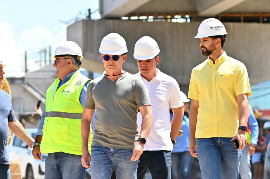 David Almeida fiscaliza avanço das obras do viaduto Rei Pelé e trabalhos chegam a 75% de conclusão David Almeida fiscaliza avanço das obras do viaduto Rei Pelé e trabalhos chegam a 75% de conclusão