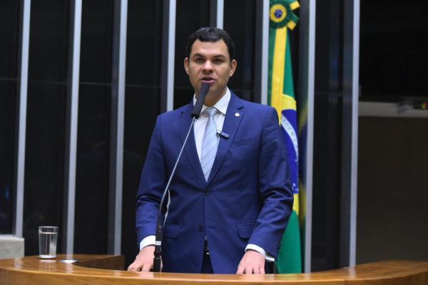 Saullo solicita ações urgentes para mitigação da Seca no Amazonas