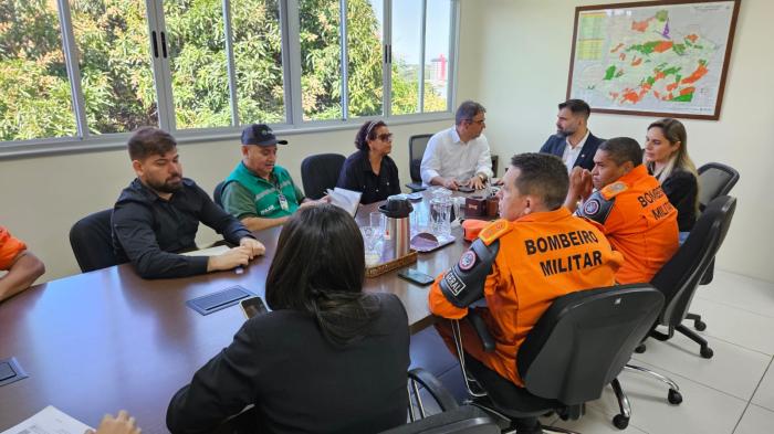 Governo do Amazonas e Ministério do Meio Ambiente discutem ações para 'União com os Municípios' e 'Floresta+'
