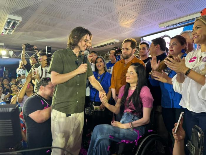 ELEIÇÕES 2024: Amom fecha vice com Nancy Segadilha