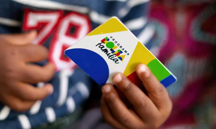 ATENÇÃO: Caixa paga Bolsa Família a beneficiários nesta quinta-feira. SAIBA QUAL GRUPO 