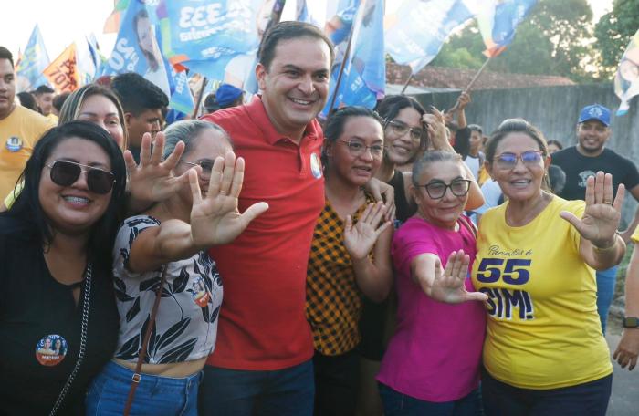 Mateus Assayag recebe apoio dos moradores do Itaúna 2 para o futuro de Parintins