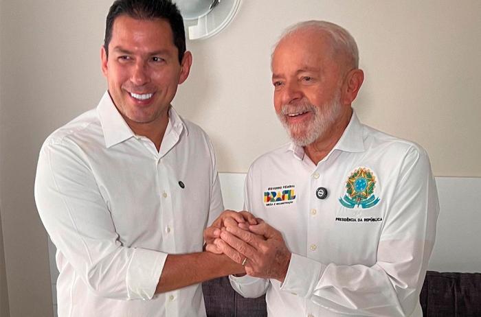 Marcelo recebe Lula em Manaus e inicia projetos conjuntos com o presidente