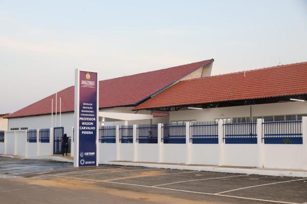 Wilson Lima inaugura primeira escola de tempo integral do Cetam em Silves com estrutura de excelência