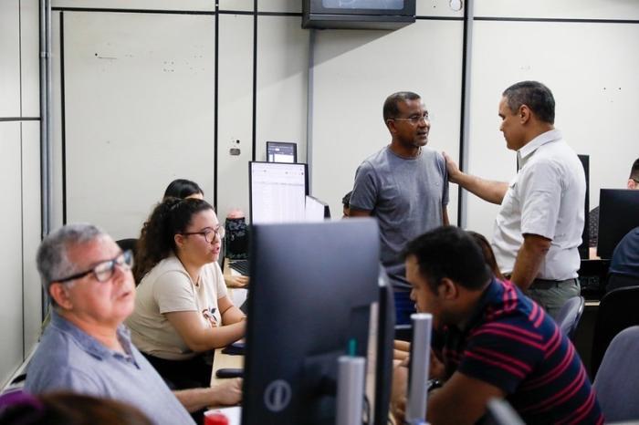 Governo do Amazonas começa a fazer os primeiros atendimentos  do programa RecuperaFone