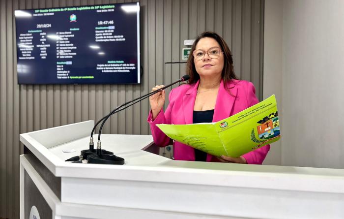 Márcia Baranda propõe Programa de Prevenção ao Câncer de Mama e Colo do Útero em Parintins   