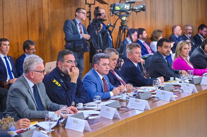 Governo do Amazonas defende maior integração com forças federais para combate ao crime nas fronteiras