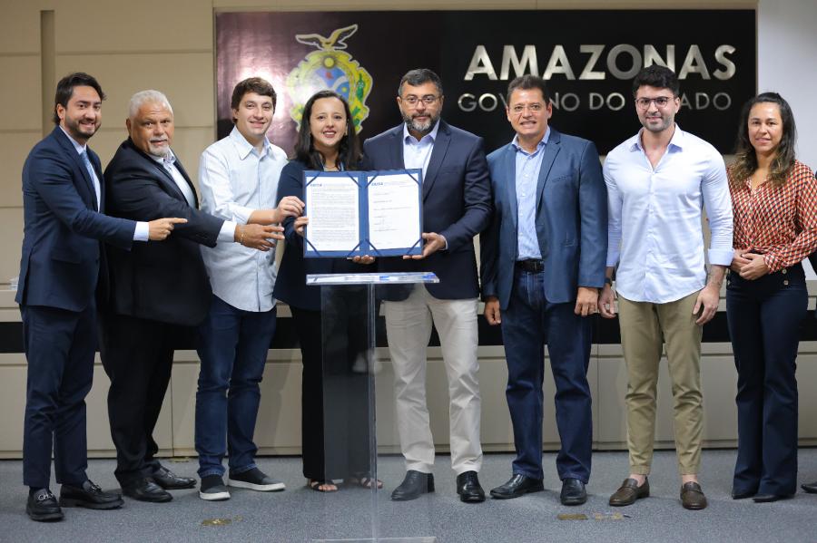 Wilson Lima assina novos contratos para construção de apartamentos pelo programa Amazonas Meu Lar Wilson Lima assina novos contratos para construção de apartamentos pelo programa Amazonas Meu Lar