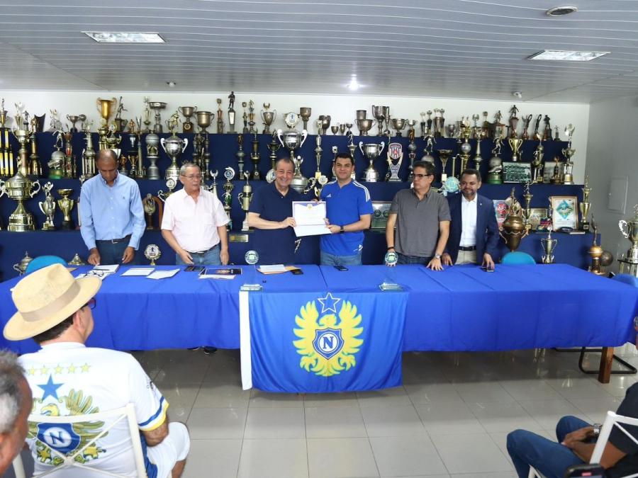 Saullo Vianna assume presidência do Nacional para resgatar grandeza do clube Saullo Vianna assume presidência do Nacional para resgatar grandeza do clube