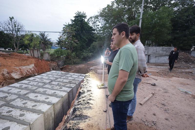 Prefeitura de Manaus alcança 55% de execução da obra na avenida Mário Ypiranga Prefeitura de Manaus alcança 55% de execução da obra na avenida Mário Ypiranga