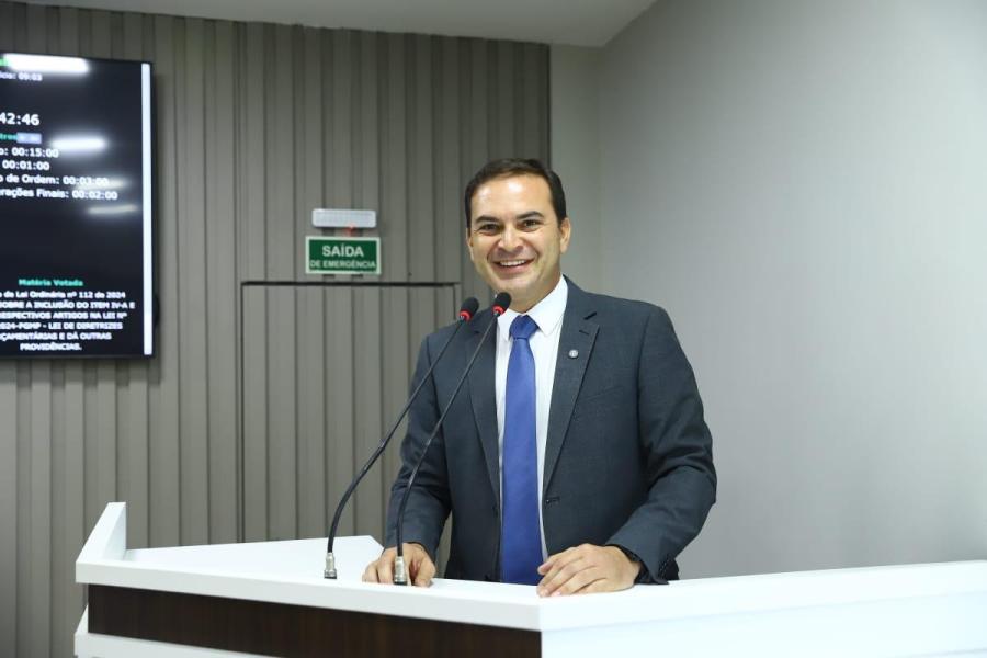 Mateus Assayag destina emenda para saúde de média e alta complexidade em Parintins Mateus Assayag destina emenda para saúde de média e alta complexidade em Parintins