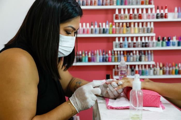 Governo do Amazonas já liberou mais de R$ 1,1 milhão para mulheres pelo Crédito Solidário